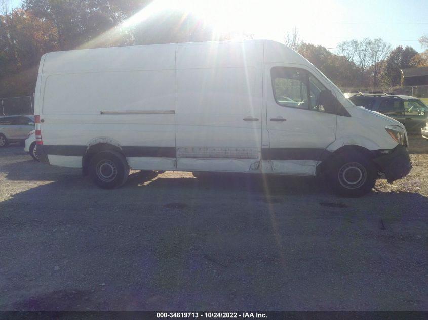 2015 MERCEDES-BENZ SPRINTER CARGO VANS WD3PE8CC9FP150526