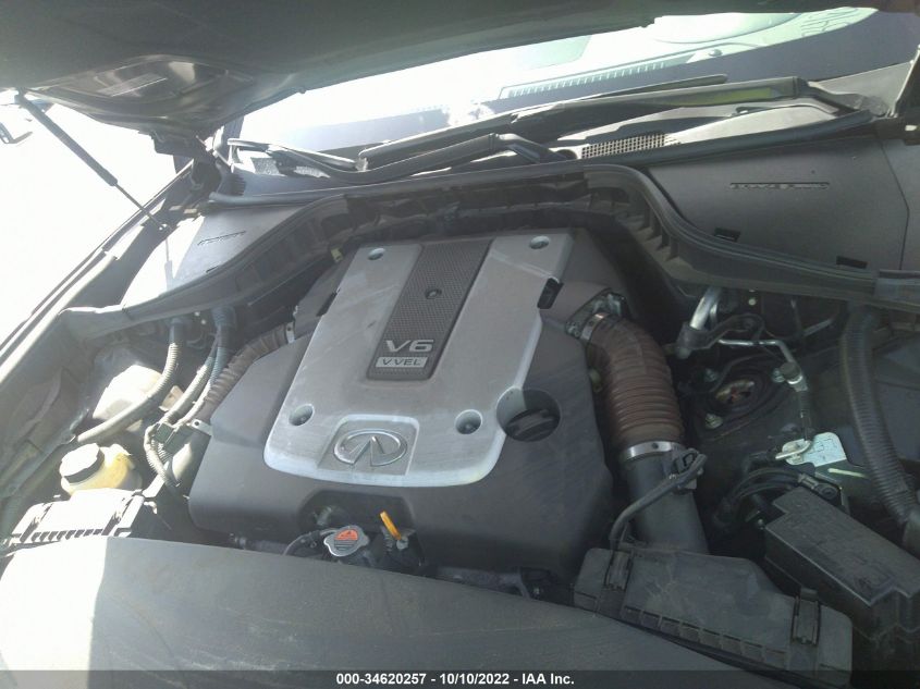 2015 INFINITI Q70L JN1BY1PP3FM600736