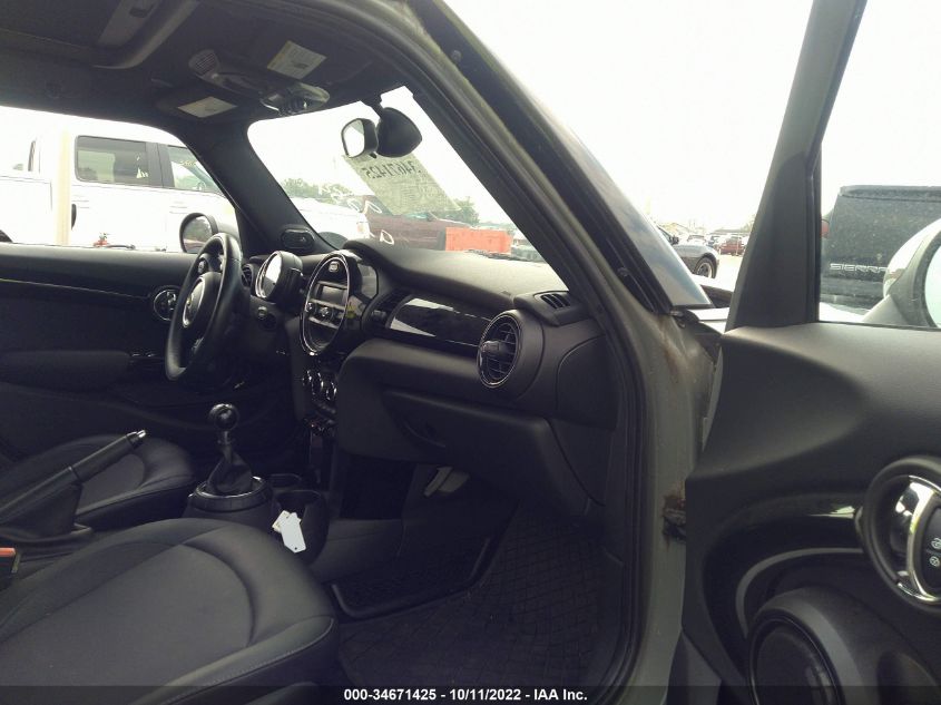 2015 MINI COOPER HARDTOP 4 DOOR - WMWXS5C58FT836978