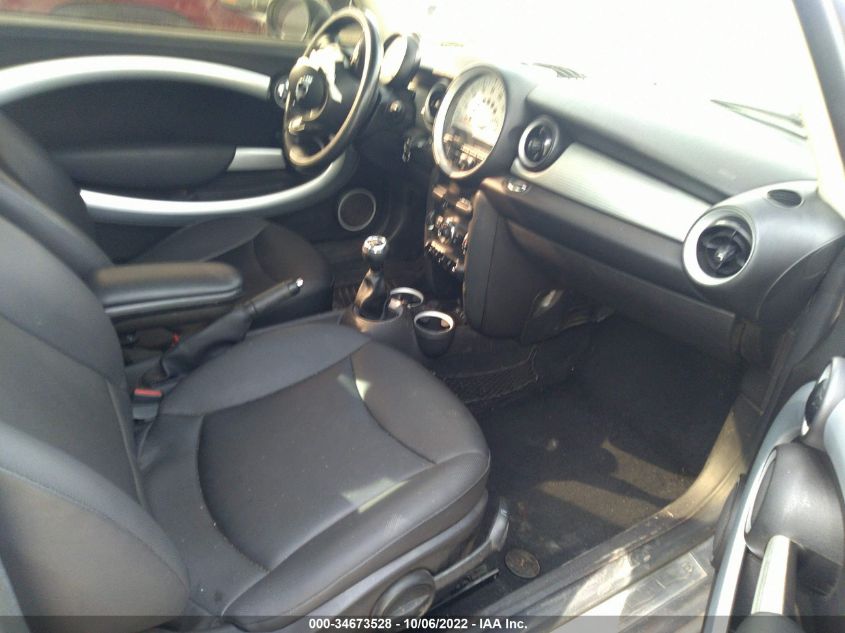 2013 MINI COOPER HARDTOP WMWSU3C52DT373631