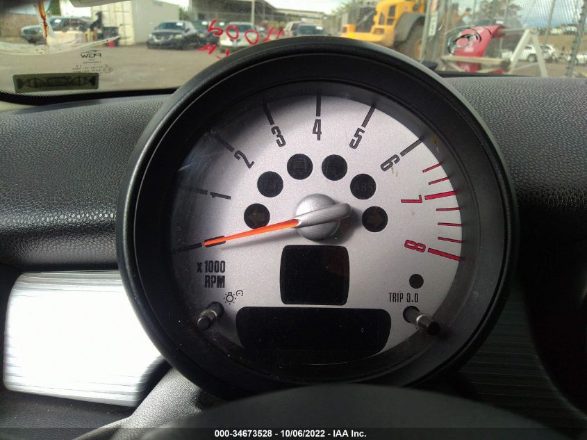 2013 MINI COOPER HARDTOP WMWSU3C52DT373631