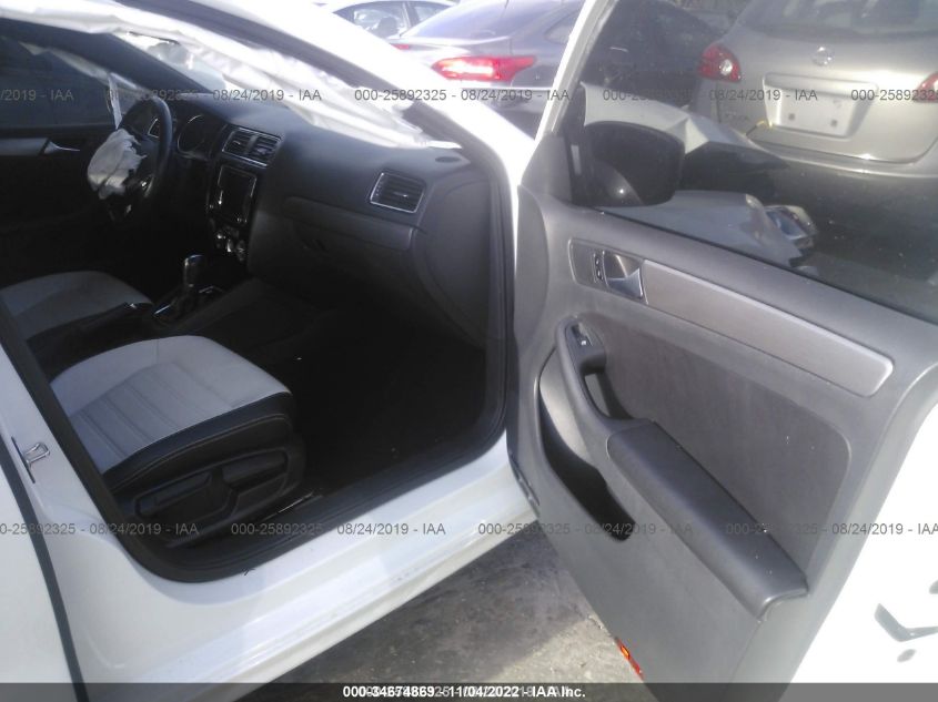 2016 VOLKSWAGEN JETTA SEDAN 1.8T SPORT 3VWD17AJ6GM418002