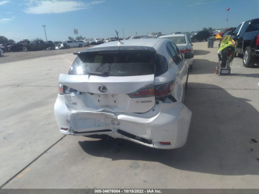 2013 LEXUS CT 200H HYBRID JTHKD5BHXD2132639