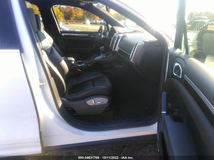 2013 PORSCHE CAYENNE WP1AA2A23DLA10828