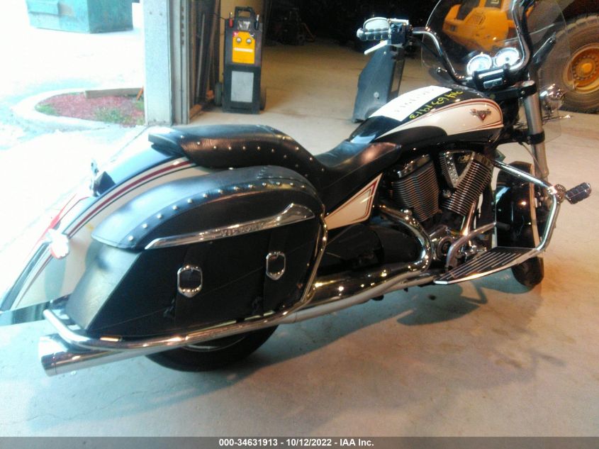 2012 VICTORY MOTORCYCLES CROSS ROADS CUSTOM/LE 5VPBW36N1C3004025