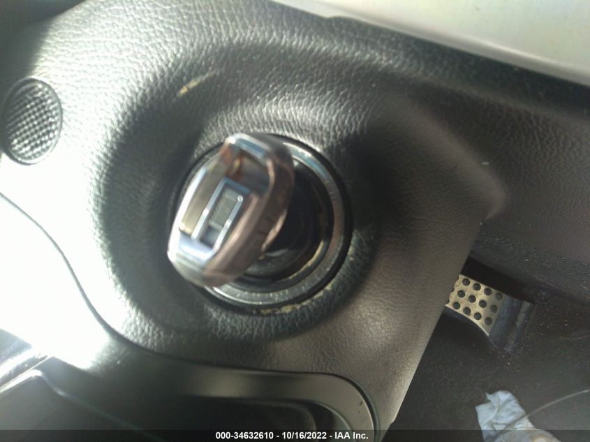 2013 MERCEDES-BENZ SLK-CLASS SLK 250 WDDPK4HA1DF061587