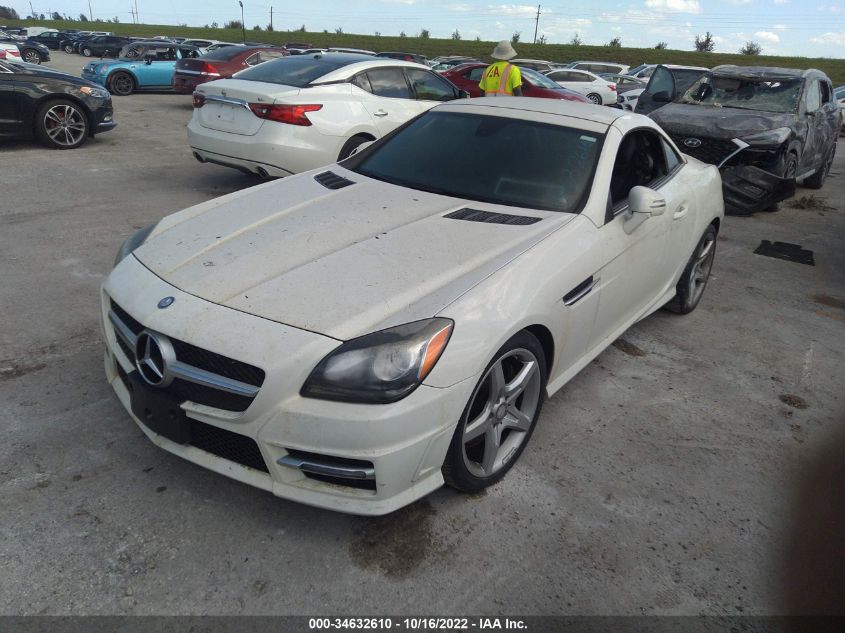 2013 MERCEDES-BENZ SLK-CLASS SLK 250 WDDPK4HA1DF061587