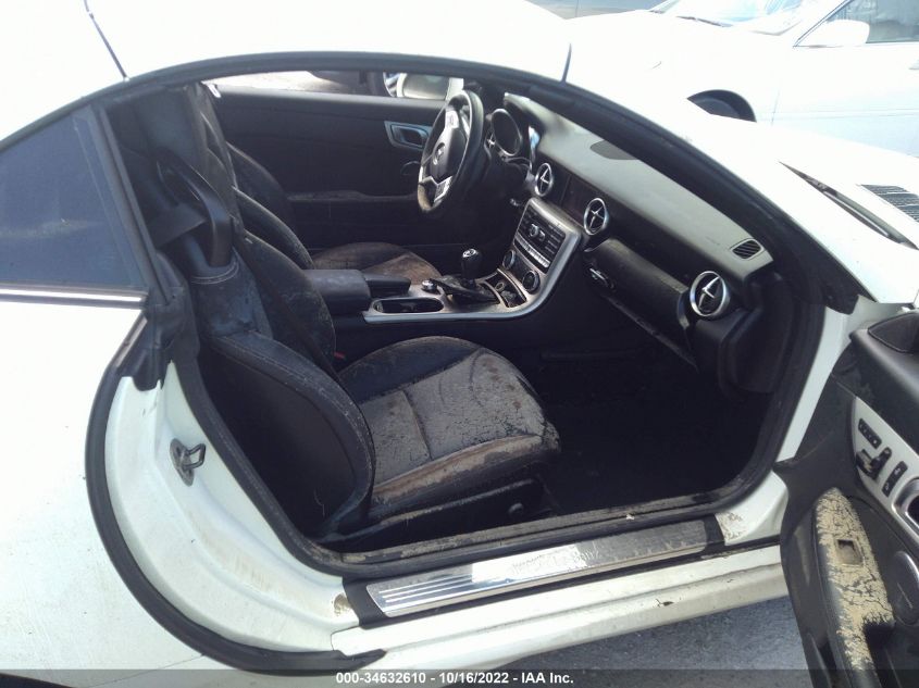 2013 MERCEDES-BENZ SLK-CLASS SLK 250 WDDPK4HA1DF061587