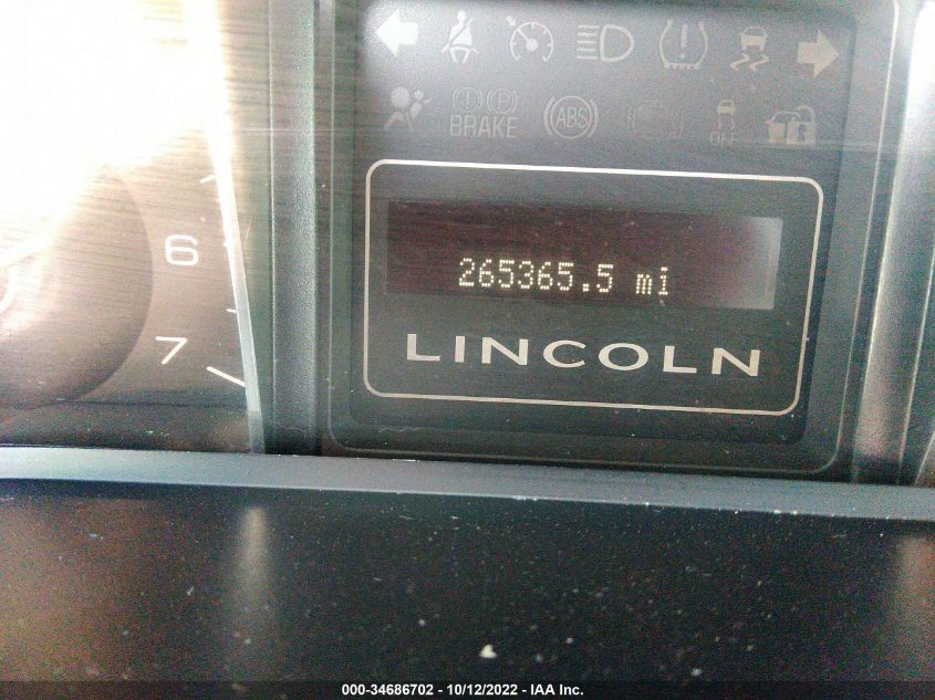 2014 LINCOLN NAVIGATOR 5LMJJ2H51EEL01098