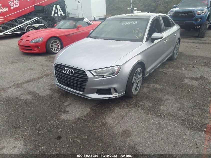 2018 AUDI A3 SEDAN PREMIUM/TECH PREMIUM WAUAUGFF0J1091843