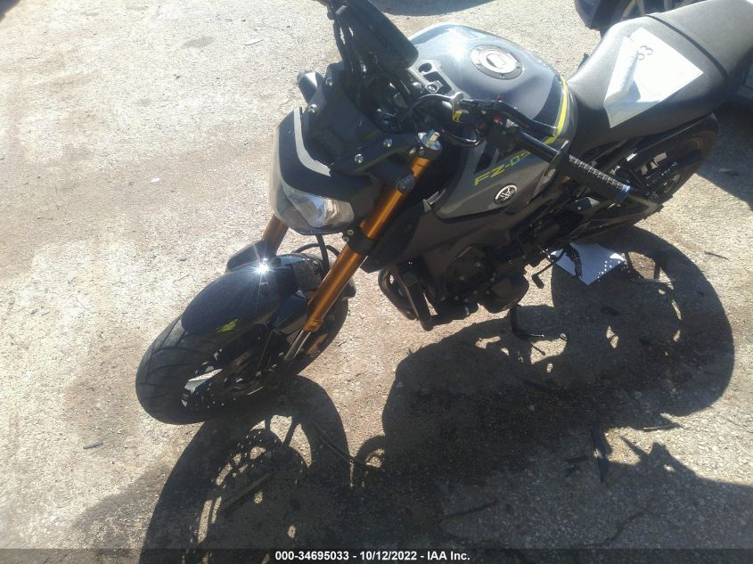 2015 YAMAHA FZ09 JYARN33E3FA006133