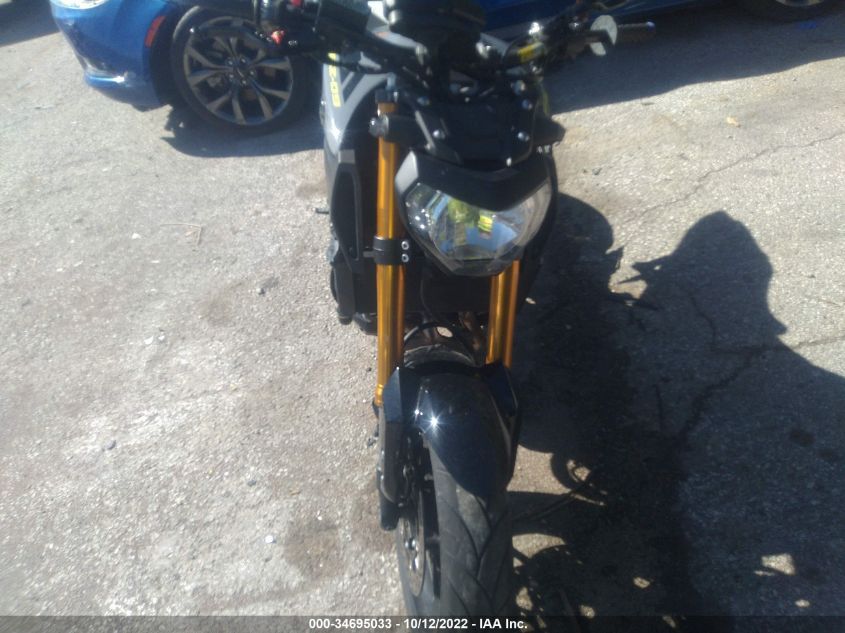 2015 YAMAHA FZ09 JYARN33E3FA006133