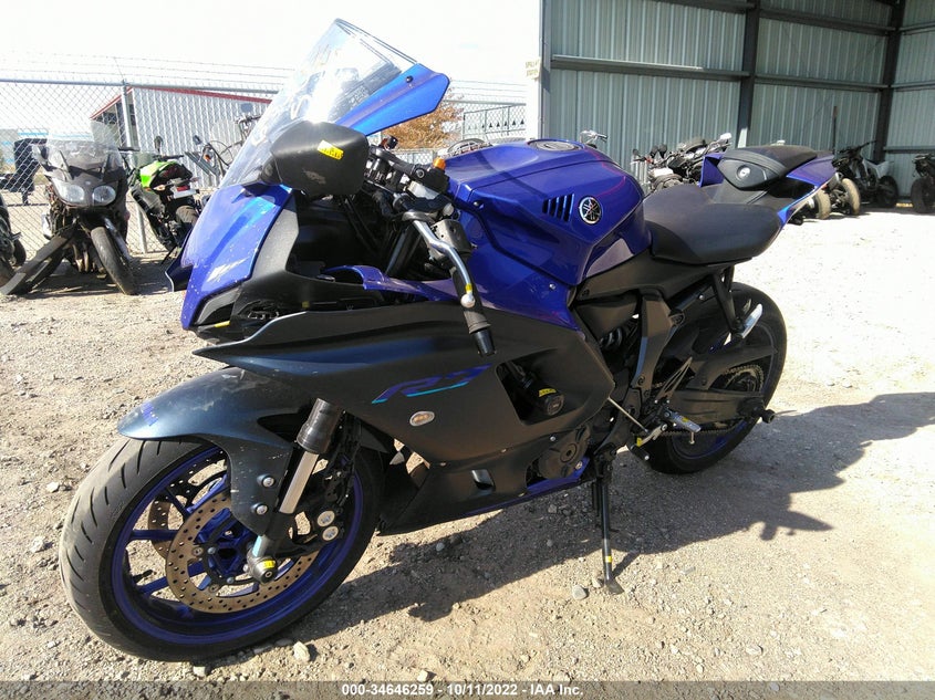 VIN JYARM38E5NA001607 2022 YAMAHA YZFR7