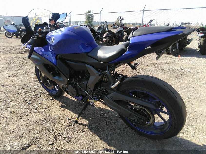 VIN JYARM38E5NA001607 2022 YAMAHA YZFR7