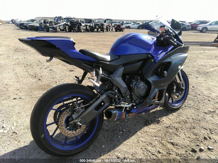 VIN JYARM38E5NA001607 2022 YAMAHA YZFR7