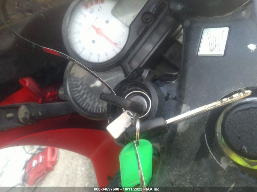 2001 HONDA VTR1000 F JH2SC36021M300343