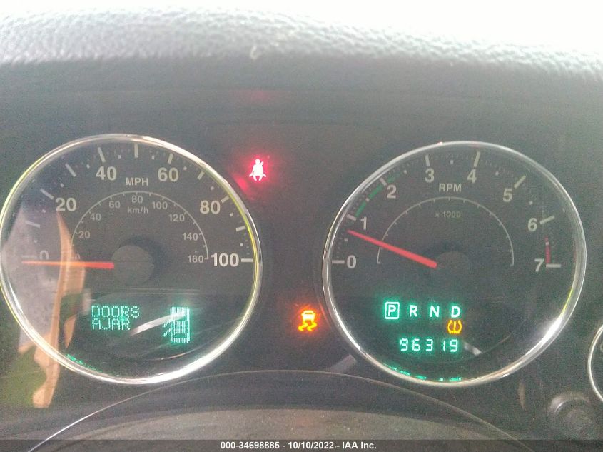 2014 JEEP WRANGLER UNLIMITED SAHARA 1C4BJWEG9EL138706