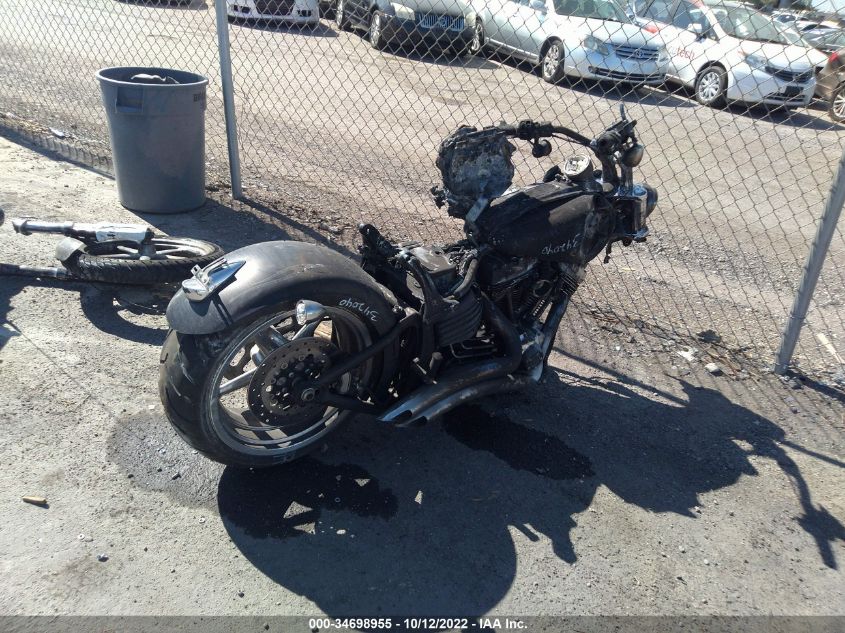 2010 HARLEY-DAVIDSON FXCWC 1HD1JK510AB023555