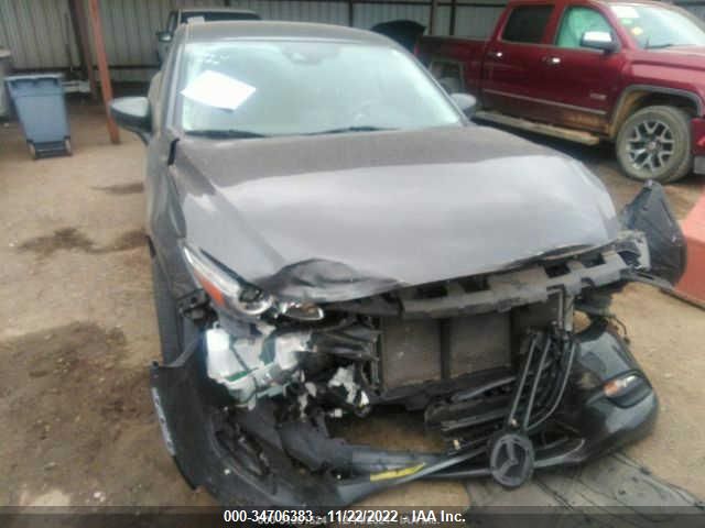 2018 MAZDA MAZDA3 4-DOOR SPORT 3MZBN1U71JM223571