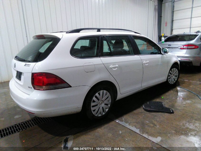 2014 VOLKSWAGEN JETTA SPORTWAGEN S 3VWPP7AJ4EM602881
