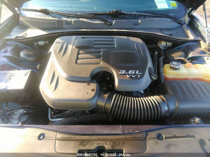 2015 DODGE CHARGER SE - 2C3CDXBG8FH918009