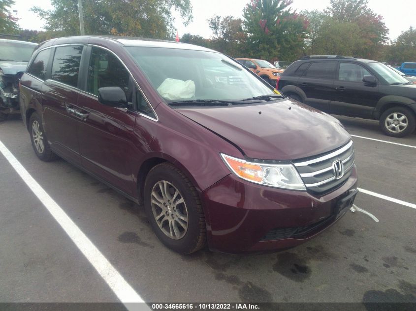 VIN 5FNRL5H49DB027465 2013 HONDA ODYSSEY no.1