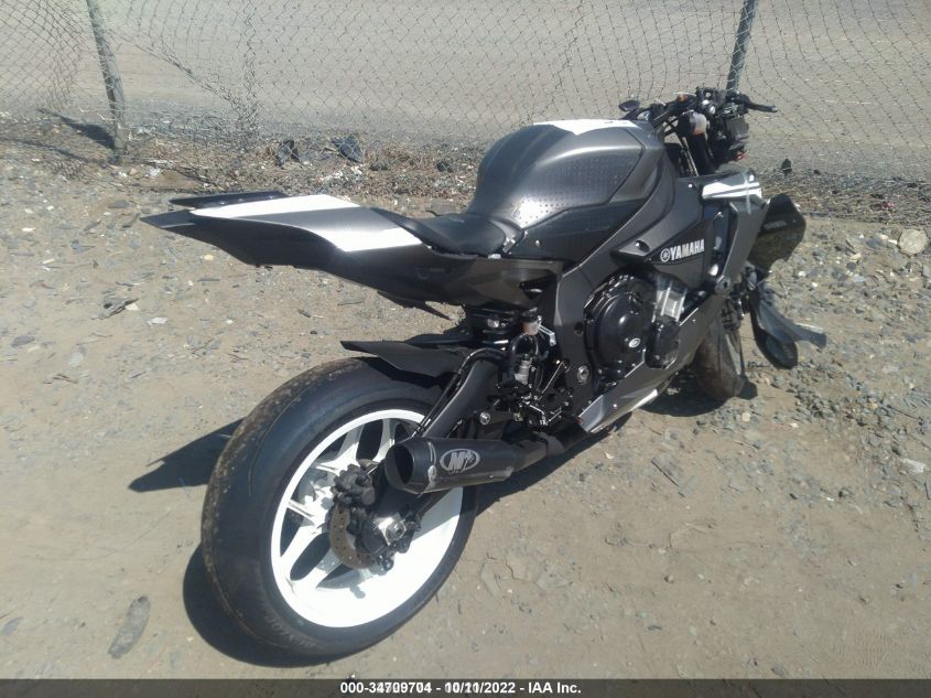 2016 YAMAHA YZFR1 JYARN39E2GA002101