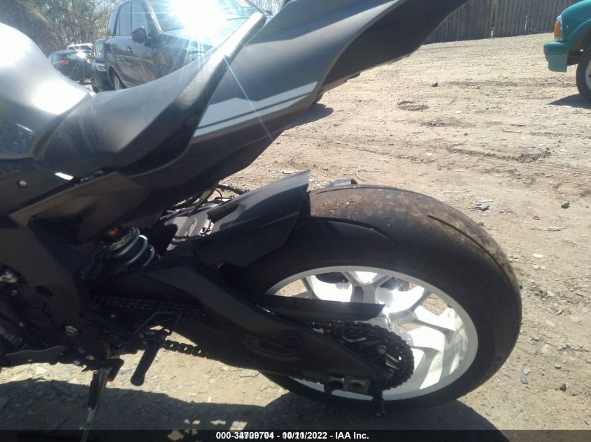 2016 YAMAHA YZFR1 JYARN39E2GA002101
