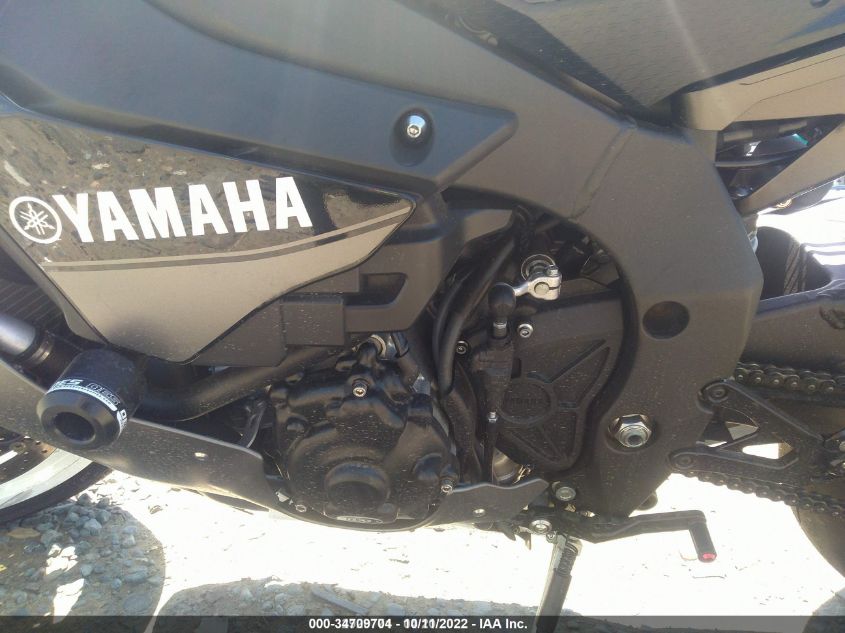 2016 YAMAHA YZFR1 JYARN39E2GA002101