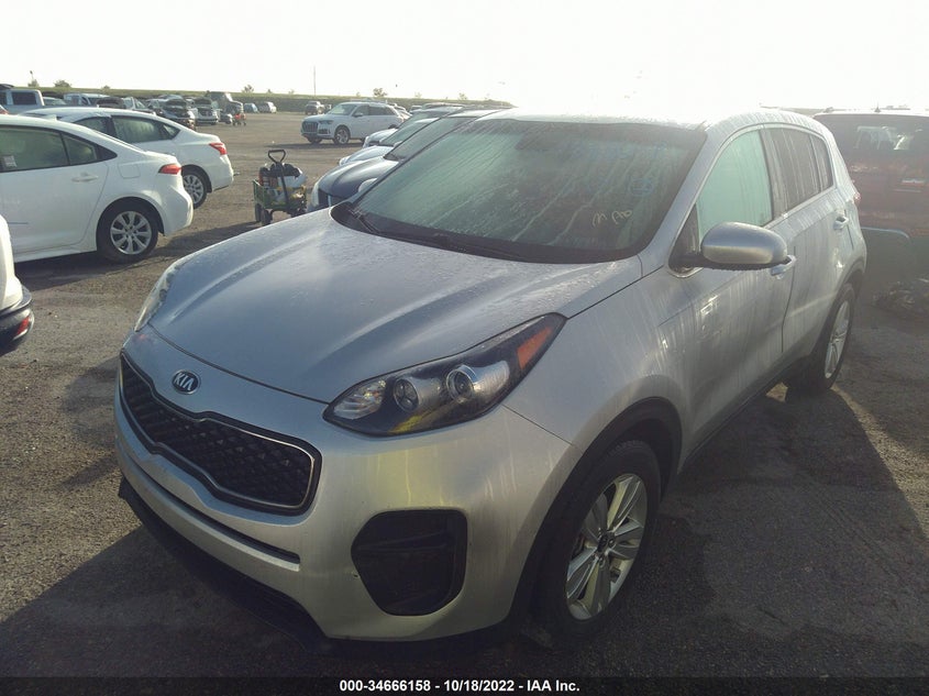 VIN KNDPM3AC8K7622059 2019 KIA SPORTAGE LX