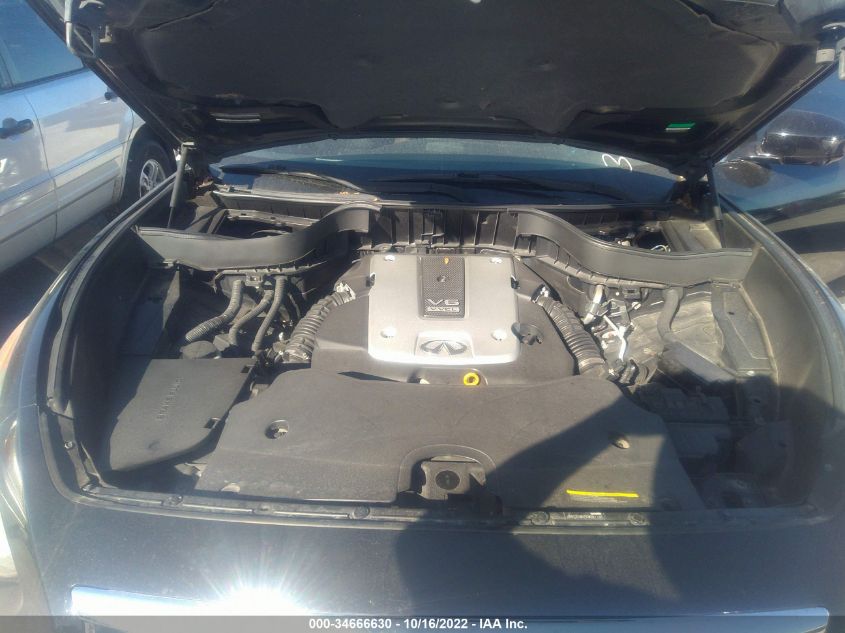 2015 INFINITI QX70 JN8CS1MU7FM381135