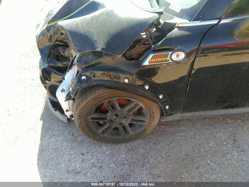 2013 MINI COOPER HARDTOP WMWSU3C59DT689561