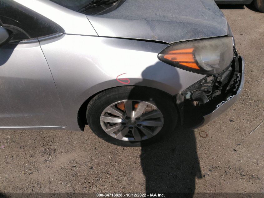 2014 KIA FORTE 5-DOOR EX KNAFX5A86E5219138