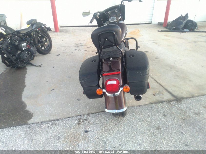 2019 HARLEY-DAVIDSON FLHCS 1HD1YBK29KB025413