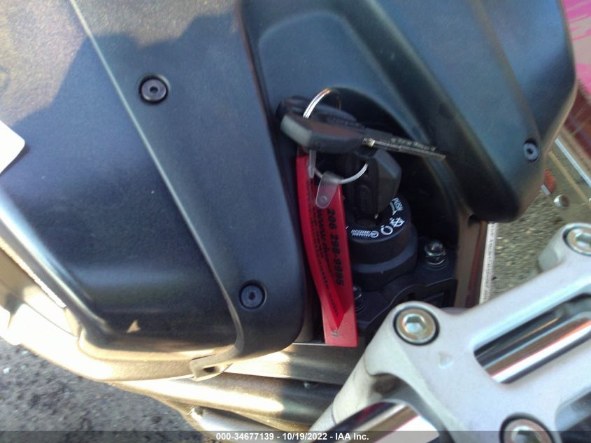 2010 DUCATI MONSTER 696 ZDM1RADN9AB030338