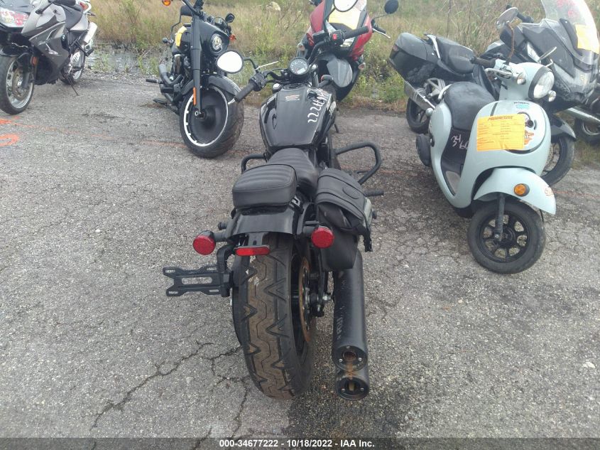 2021 INDIAN MOTORCYCLE CO. SCOUT BOBBER SIXTY 56KMTB118M3180175