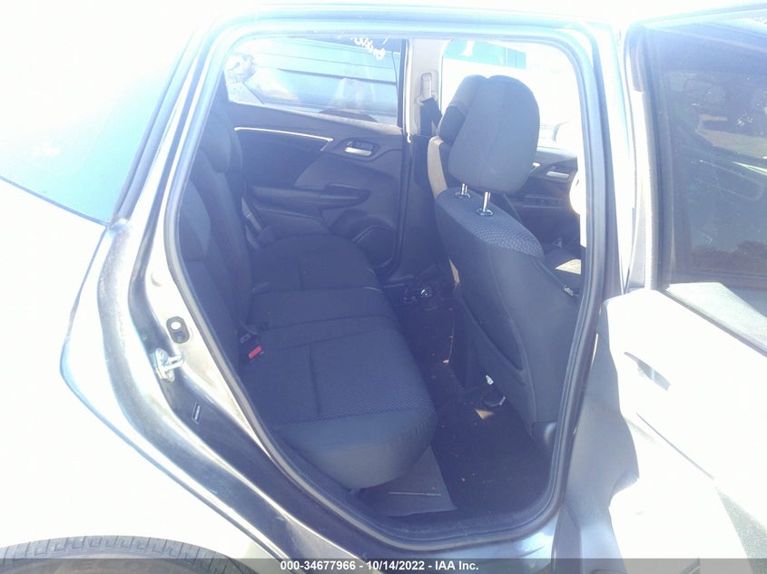 VIN 3HGGK5H43KM734744 2019 HONDA FIT LX