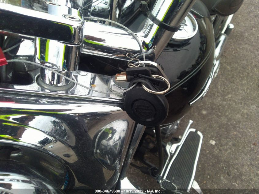 2010 HARLEY-DAVIDSON FLSTN 1HD1JD510AB033384