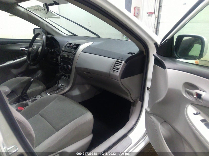 2011 TOYOTA COROLLA VIN: 2T1BU4EE7BC559398