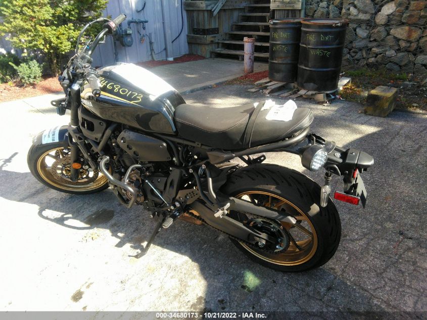 2022 YAMAHA MTM690 JYARM42Y6NA000393