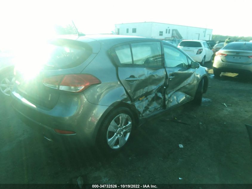 2016 KIA FORTE 5-DOOR LX KNAFK5A80G5644470