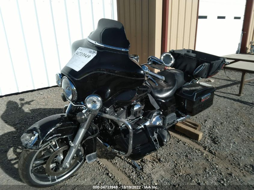 2009 HARLEY-DAVIDSON FLHTCU 1HD1FC4109Y677621