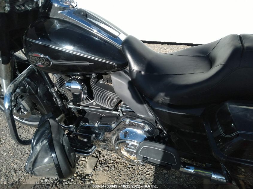 2009 HARLEY-DAVIDSON FLHTCU 1HD1FC4109Y677621