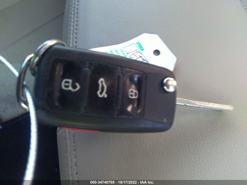2014 VOLKSWAGEN BEETLE CONVERTIBLE 2.5L 3VW5X7AT2EM803056