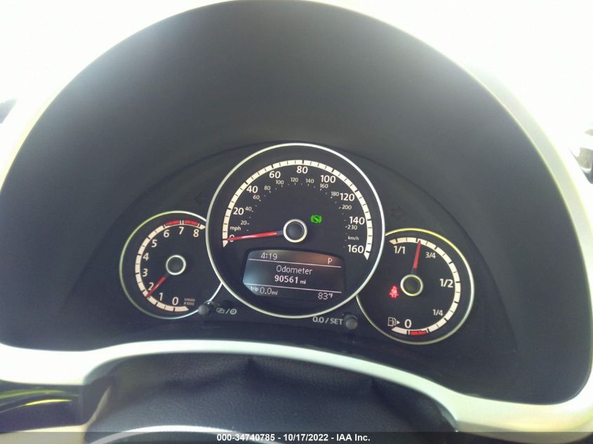 2014 VOLKSWAGEN BEETLE CONVERTIBLE 2.5L 3VW5X7AT2EM803056