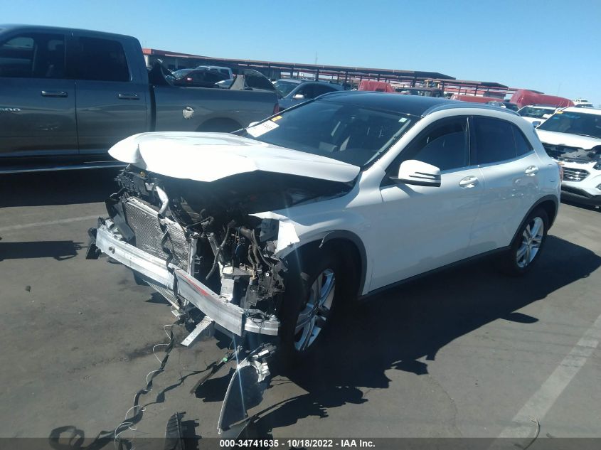 2015 MERCEDES-BENZ GLA-CLASS GLA 250 WDCTG4GBXFJ092609