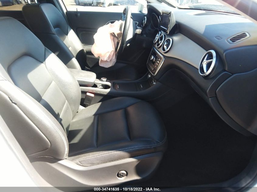 2015 MERCEDES-BENZ GLA-CLASS GLA 250 WDCTG4GBXFJ092609