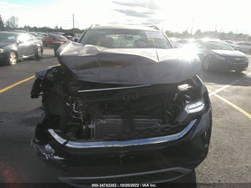 VIN 3VVCX7B23NM025805 2022 VOLKSWAGEN TAOS S