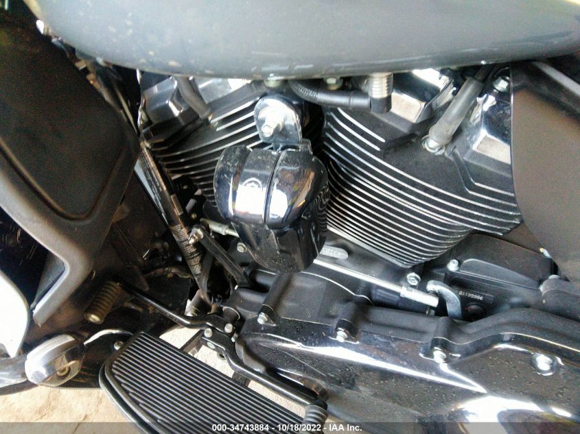 2022 HARLEY-DAVIDSON FLTRK 1HD1KZF21NB641017