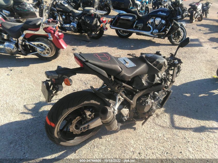 2015 HONDA CBR650 F MLHRC7405F5100539